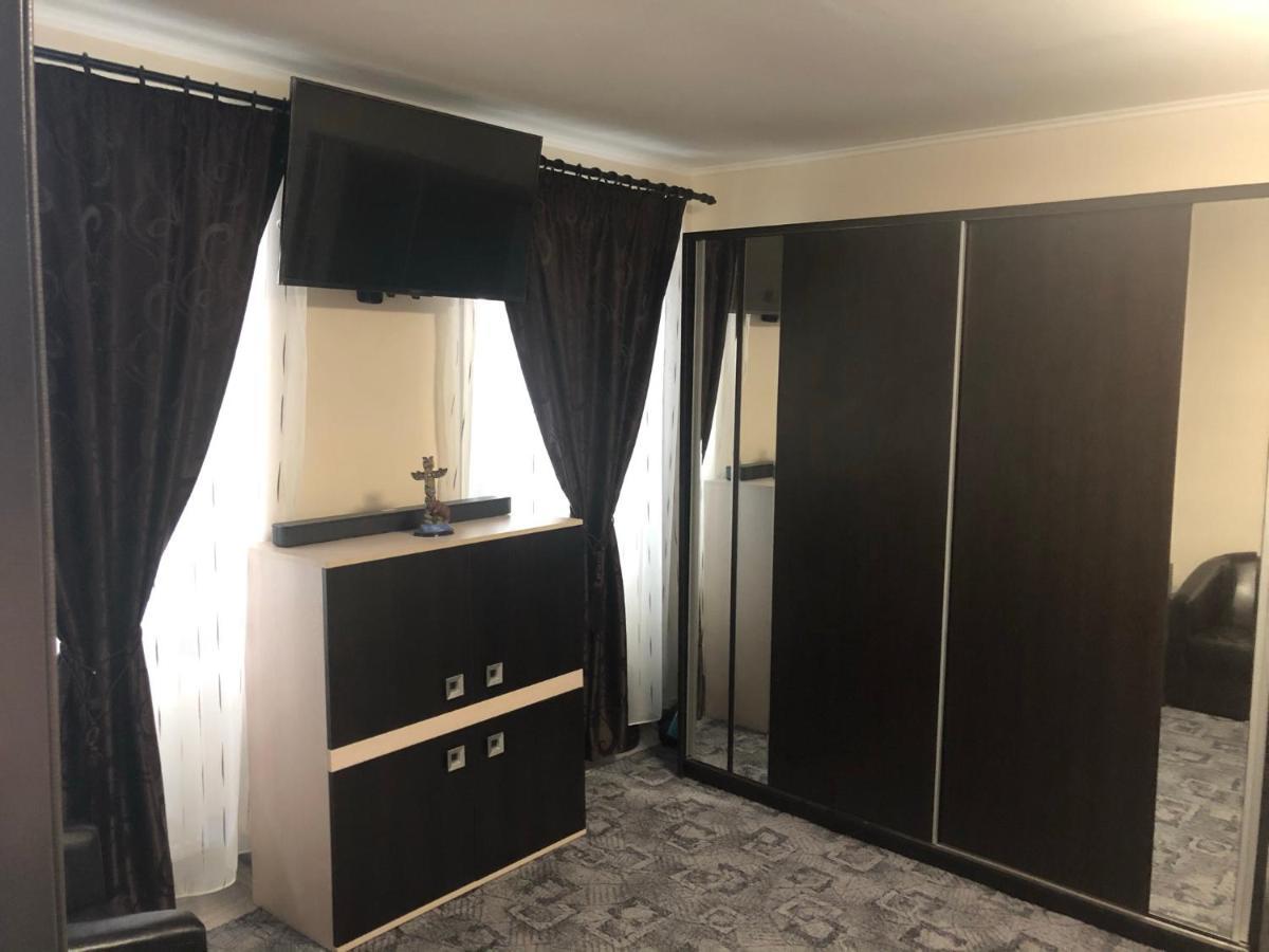 Downtown Studio 브라쇼브 외부 사진